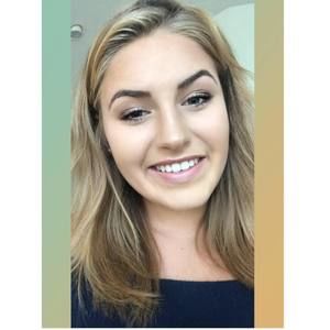 Meet your Posher, Zoe